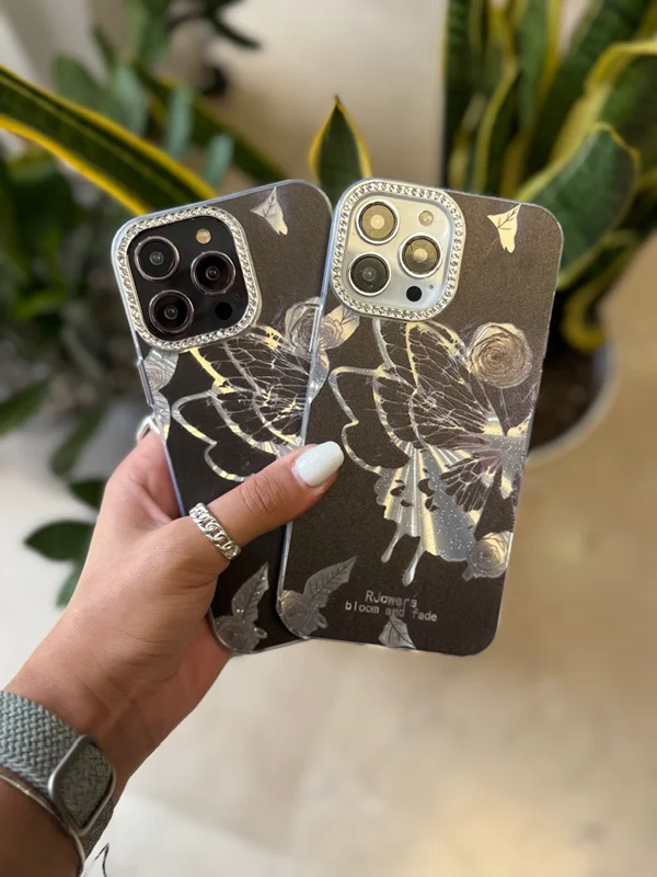 Illusion butterfly iPhone 11 case around the precious lens