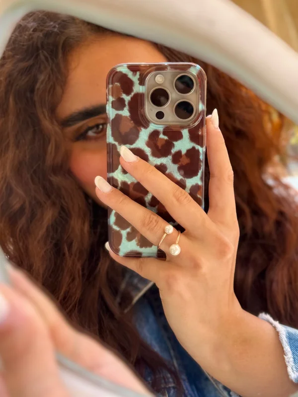 Blue Leopard Pattern Phone Case iPhone 15 phone