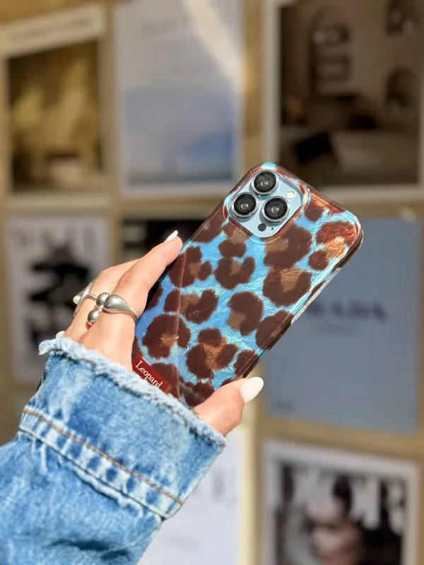 Blue Leopard Pattern Phone Case iPhone 15 phone