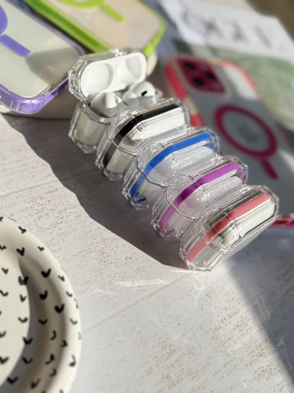 Transparent colored AirPods 1 and 2 cover