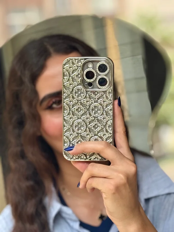 Luxury Diamond Pattern Phone Case with Rhinestones for iPhone 16 ProMax phone