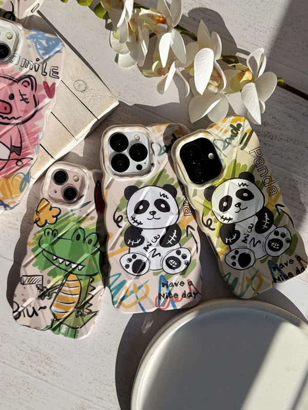 Zoo animal design iPhone 15 Pro case