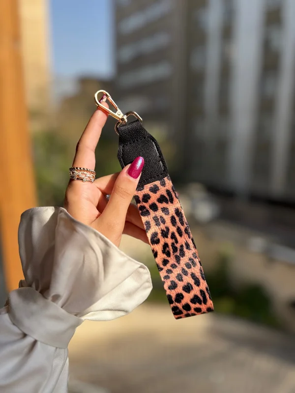 بند موبایل طرح پلنگی