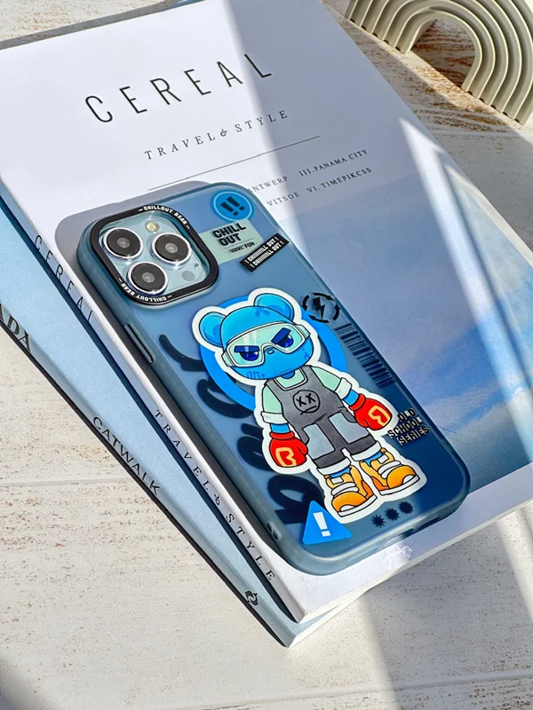 Original Chillout Bear iPhone 13 Pro Max case, holographic magsafe