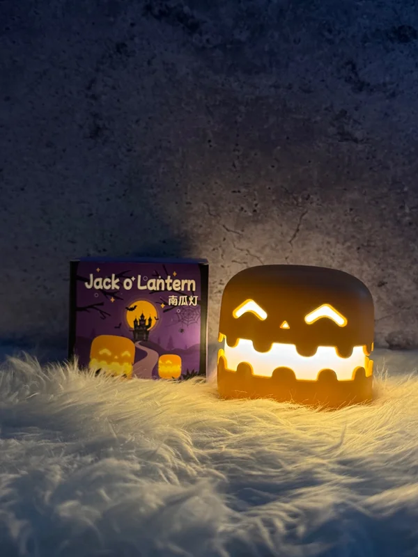 Pumpkin design night light