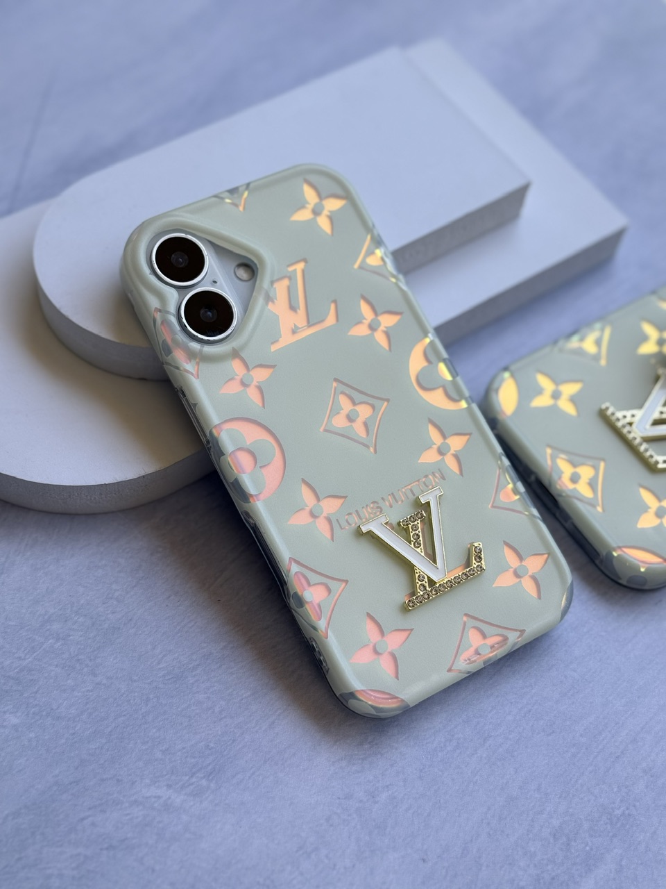 قاب Louis Vuitton هولوگرامی آیفون (کدC2221)