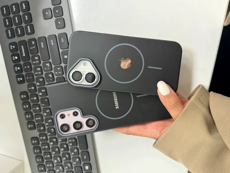 MagSafe case, gray design iPhone 16 Pro phone