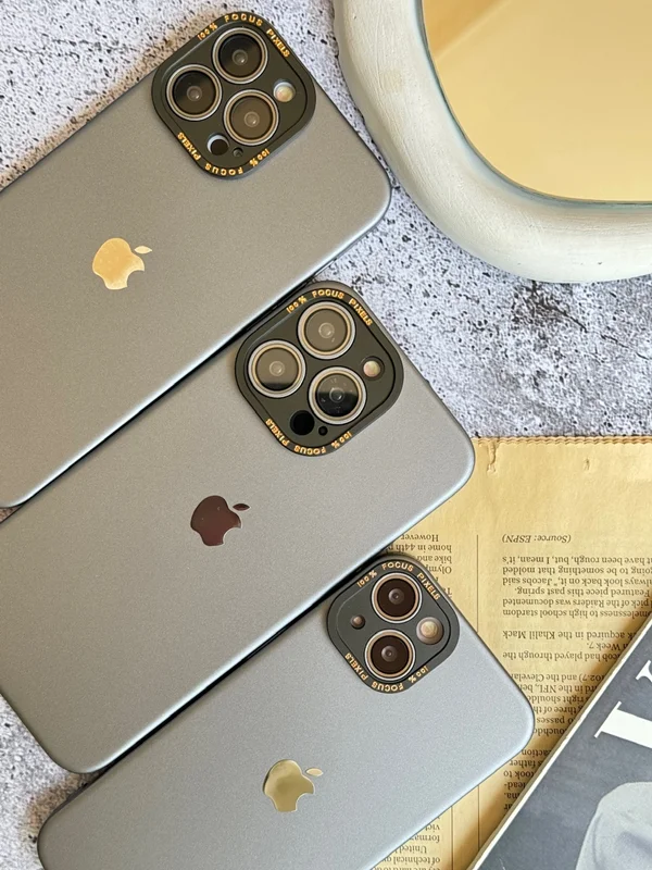 قاب شیک مردانه فوکوس پیکسل خاکستری گوشی آیفون 13