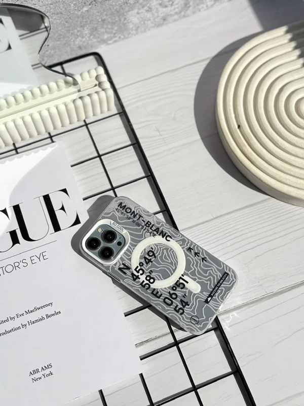 Magsafe iPhone 13 case with embossed print