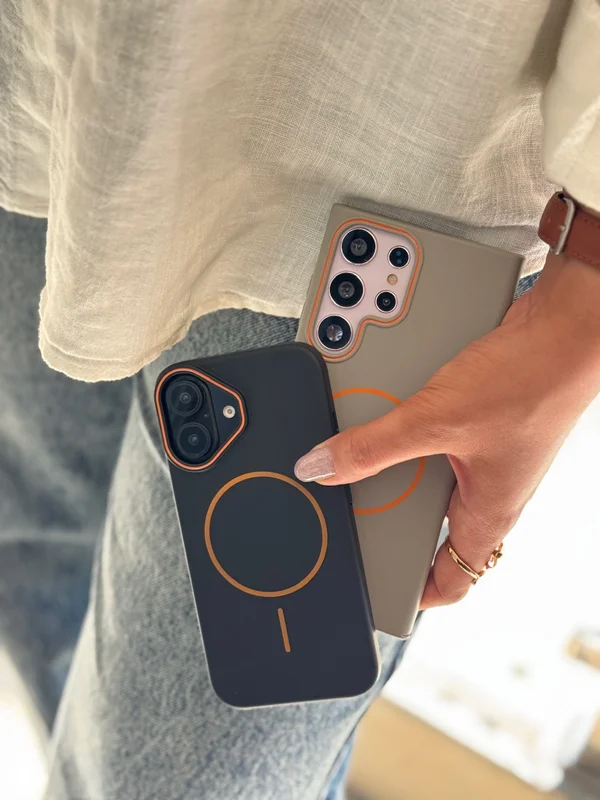 iPhone 15 Pro Max case with MagSafe