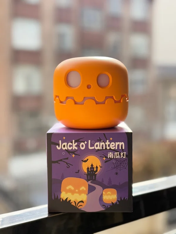 Pumpkin design night light