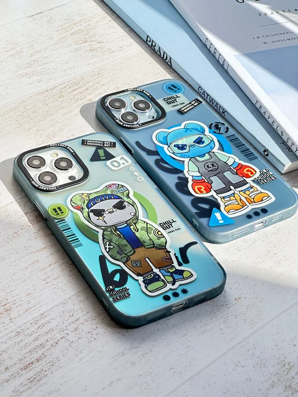 Original Chillout Bear iPhone 13 Pro Max case, holographic magsafe