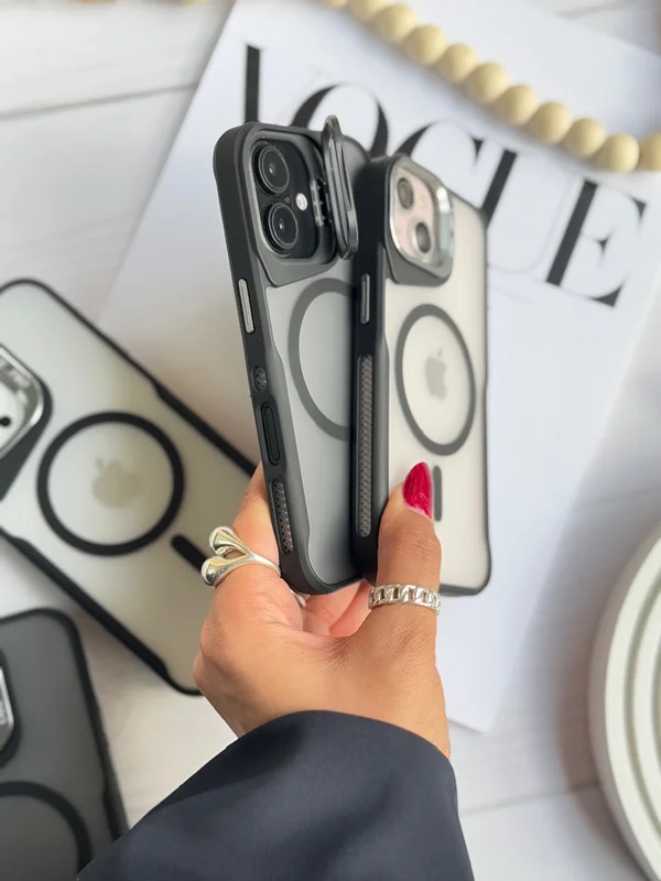 iPhone case with original Mag Safe design of New Zone