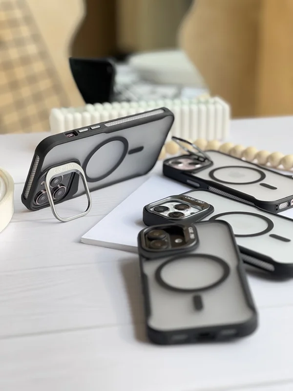 iPhone case with original Mag Safe design of New Zone