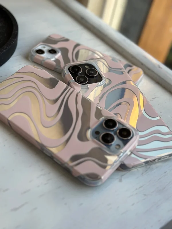 Pink wave design iPhone 13 Pro Max case