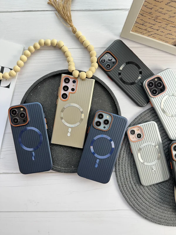 Mag safe iPhone case with shutter design