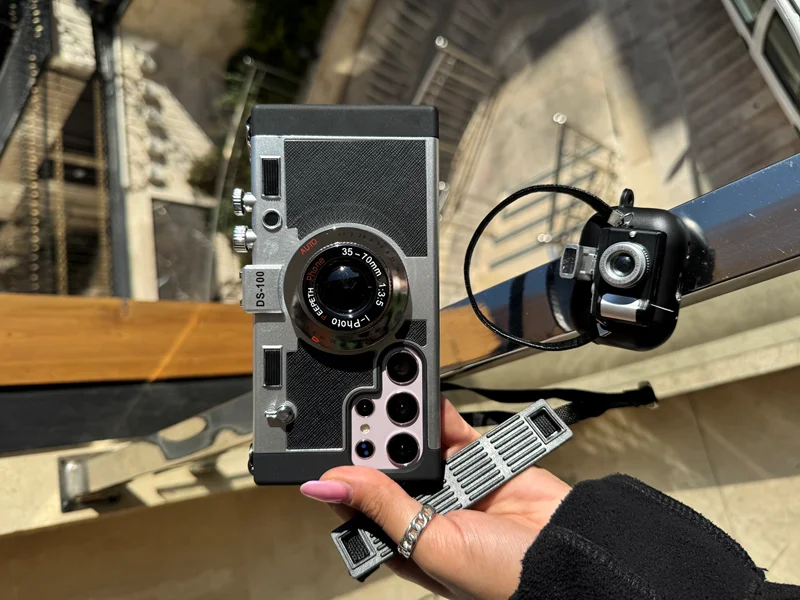 Camera design iPhone 15 case