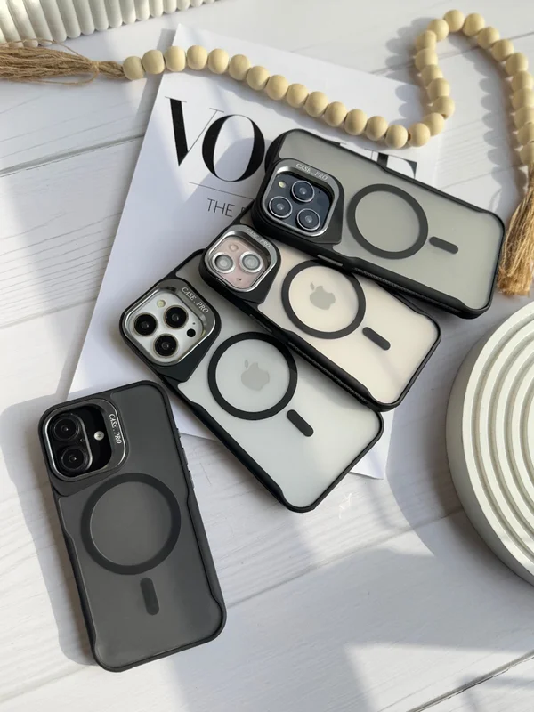 iPhone case with original Mag Safe design of New Zone