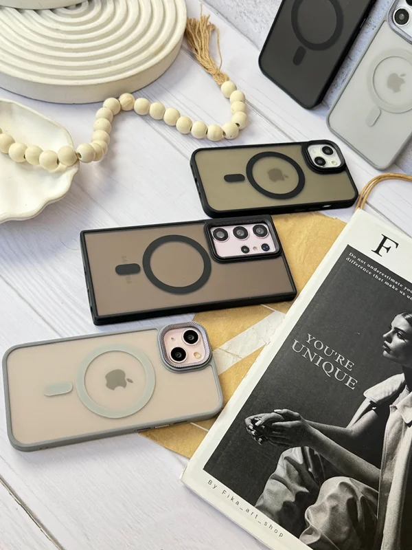 Matte Mag Safe carbon case for iPhone 16Promax