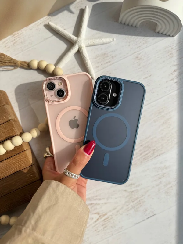 Matte Mag Safe carbon case for iPhone 16Promax