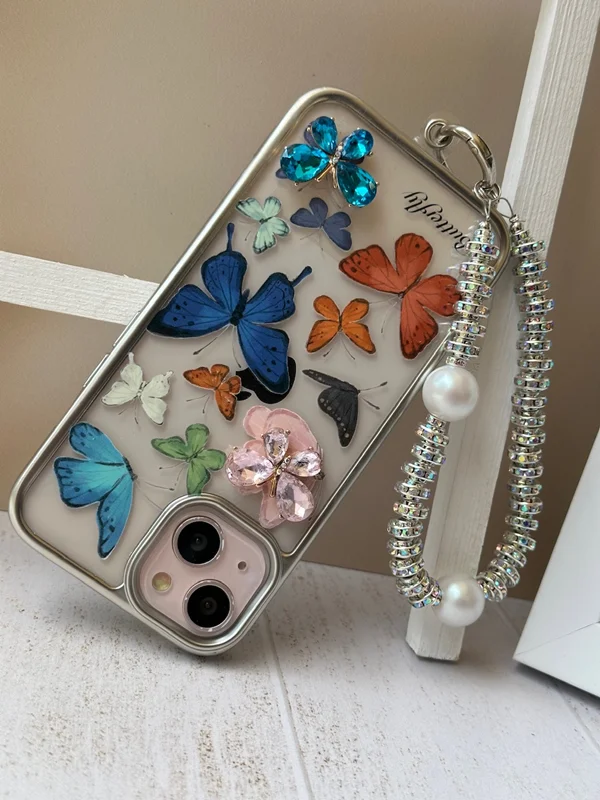 iPhone 15 Pro butterfly case with pendant