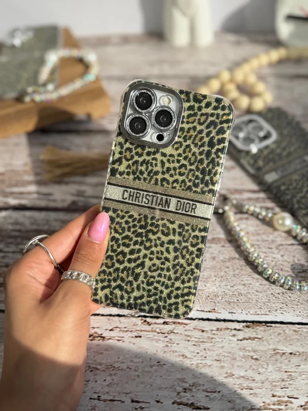 Leopard iPhone case with pendant